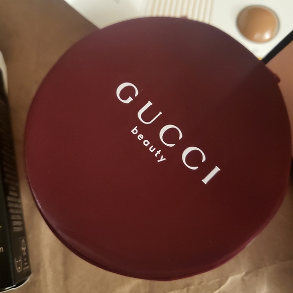 Gucci Beauty Mini Set W GUCCI CASE - Picture 4 of 9